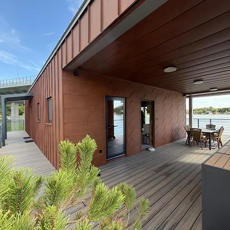 Brand New, Wifi, Ac, Sundeck, Wide View, Bbq Vakantiehuis