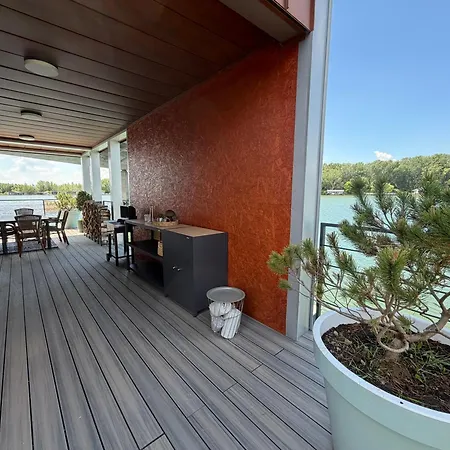 Brand New, Wifi, Ac, Sundeck, Wide View, Bbq Сasa de vacaciones *